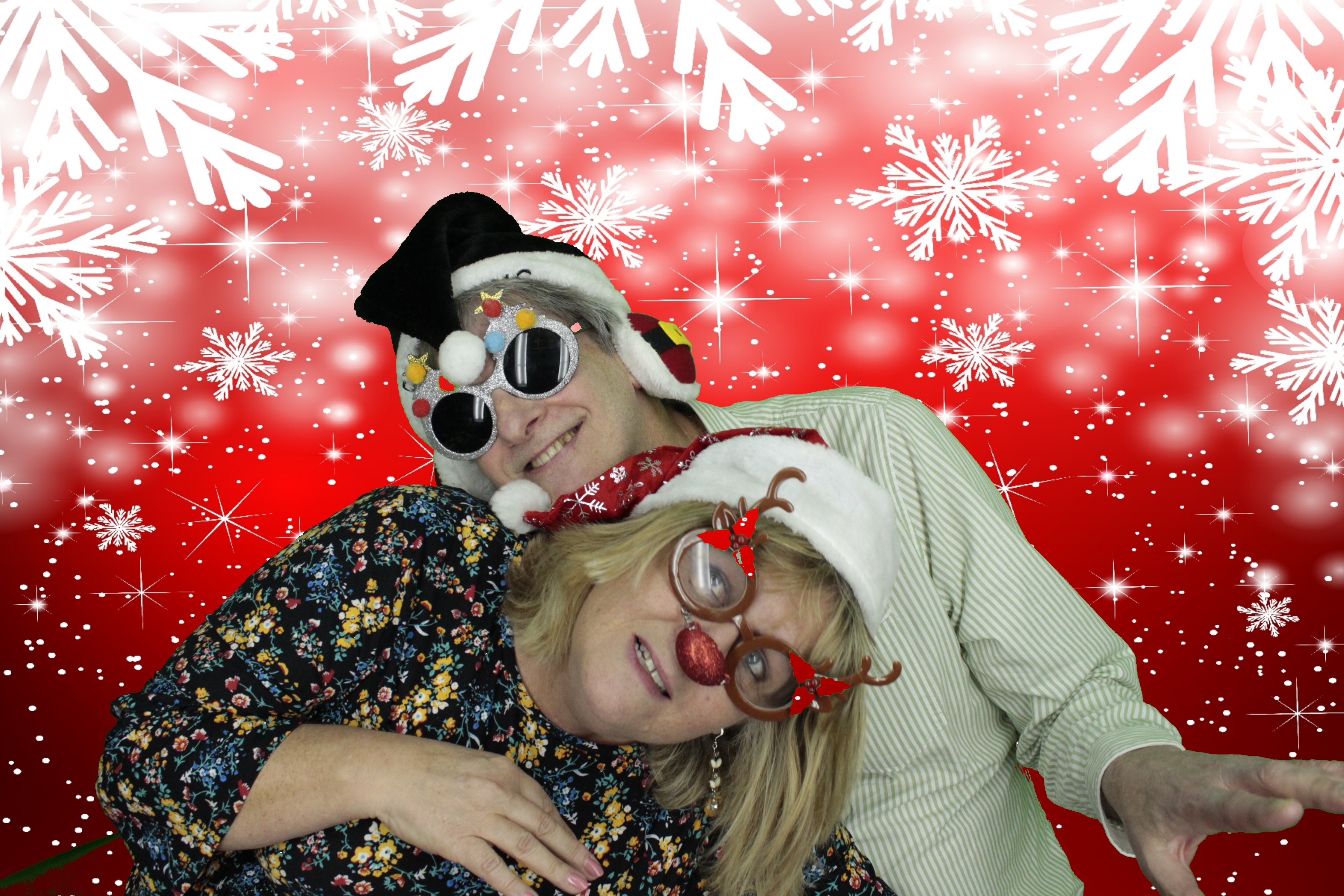 Silvermere Christmas Party | View more photos from the event at gallery.myphotoboothexperience.co.uk/u/MyPhotoBoothExperienceLtd/Silvermere-Christmas-Party-2
